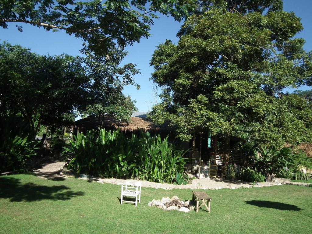 Hotel Pai Bamboo Hut Extérieur photo
