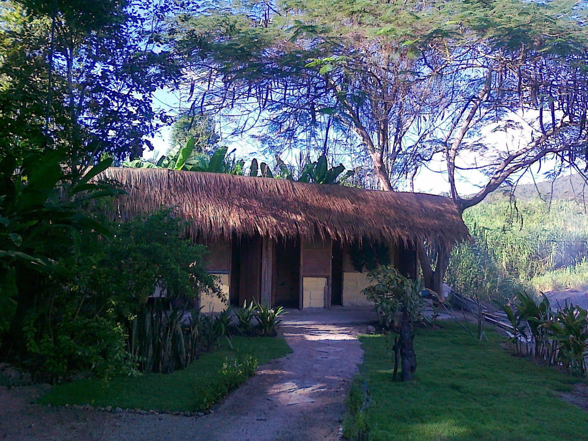 Hotel Pai Bamboo Hut Extérieur photo